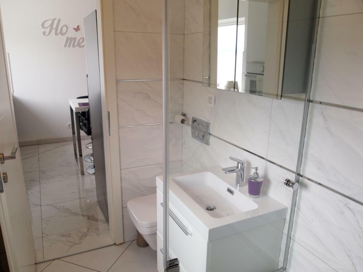 Panoramic View Apartments Crikvenica Ev Station Available Extérieur photo
