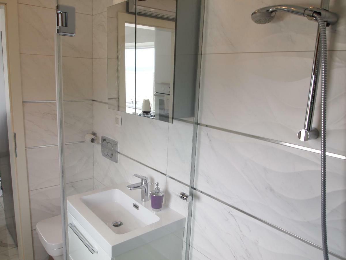 Panoramic View Apartments Crikvenica Ev Station Available Extérieur photo