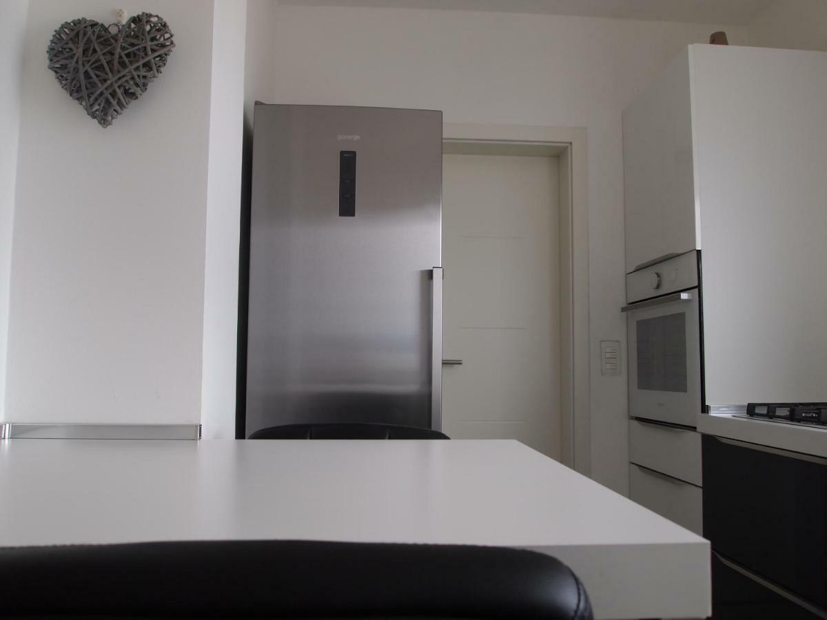 Panoramic View Apartments Crikvenica Ev Station Available Extérieur photo